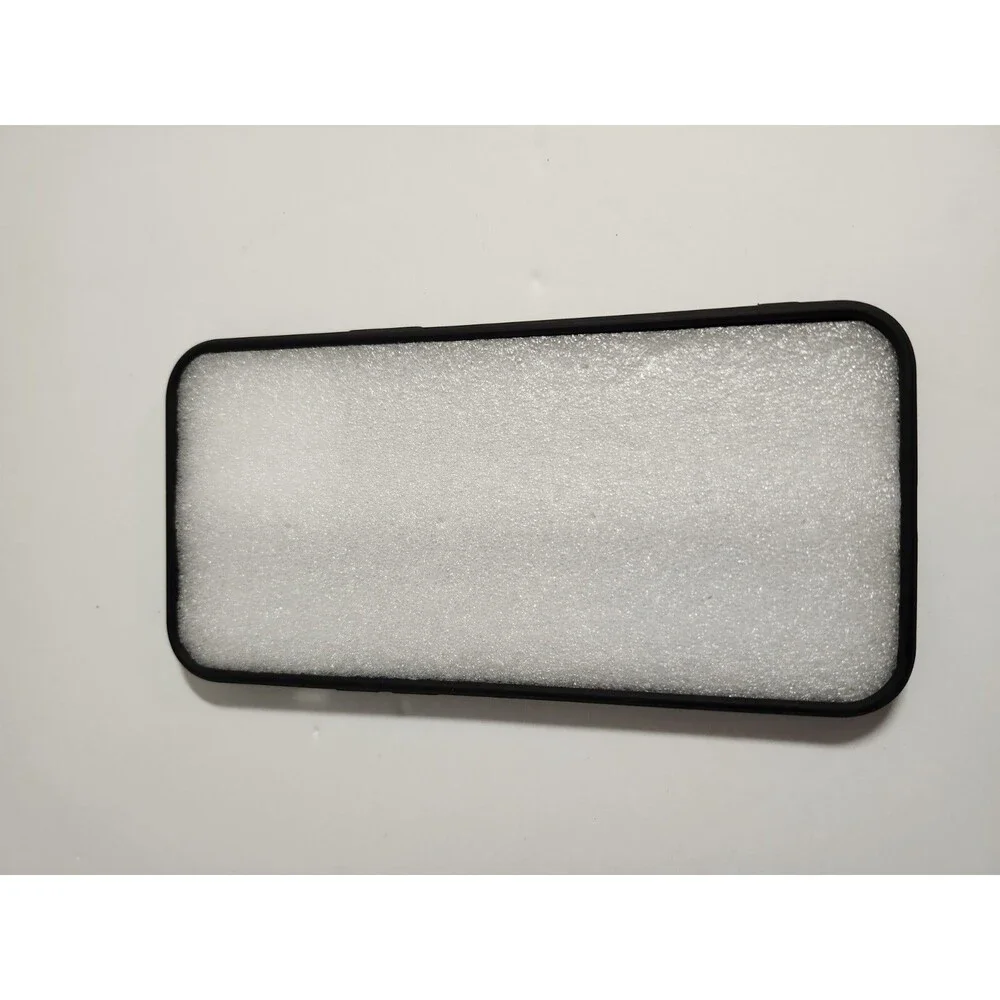 Unbranded silicone back
